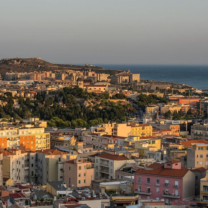 Le mete italiane preferite per l’estate 2022? Cagliari guida la classifica