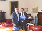 Un francobollo per celebrare l’eccellenza del Corallo Rosso di Alghero Un francobollo per celebrare l’eccellenza del Corallo Rosso di Alghero