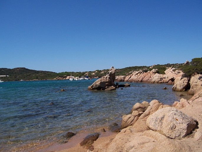 Turismo, la Sardegna conquista otto Bandiere Blu